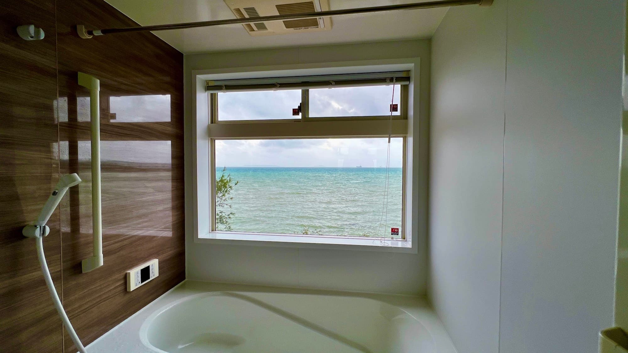 お風呂からの景色が絵画